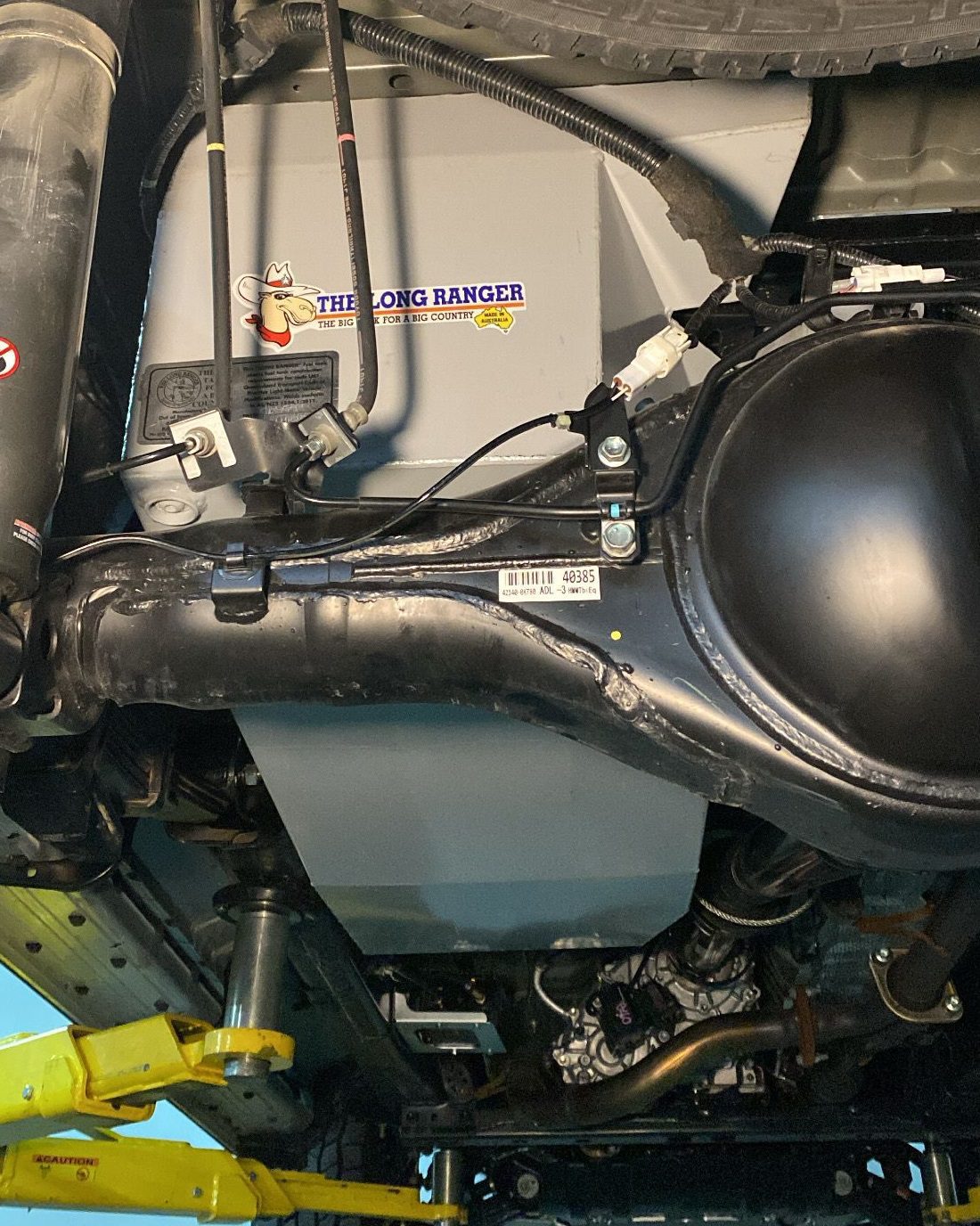 IMG-20220321-WA0013 HILUX All 4WD 2015 On Petrol 127L - Image 1