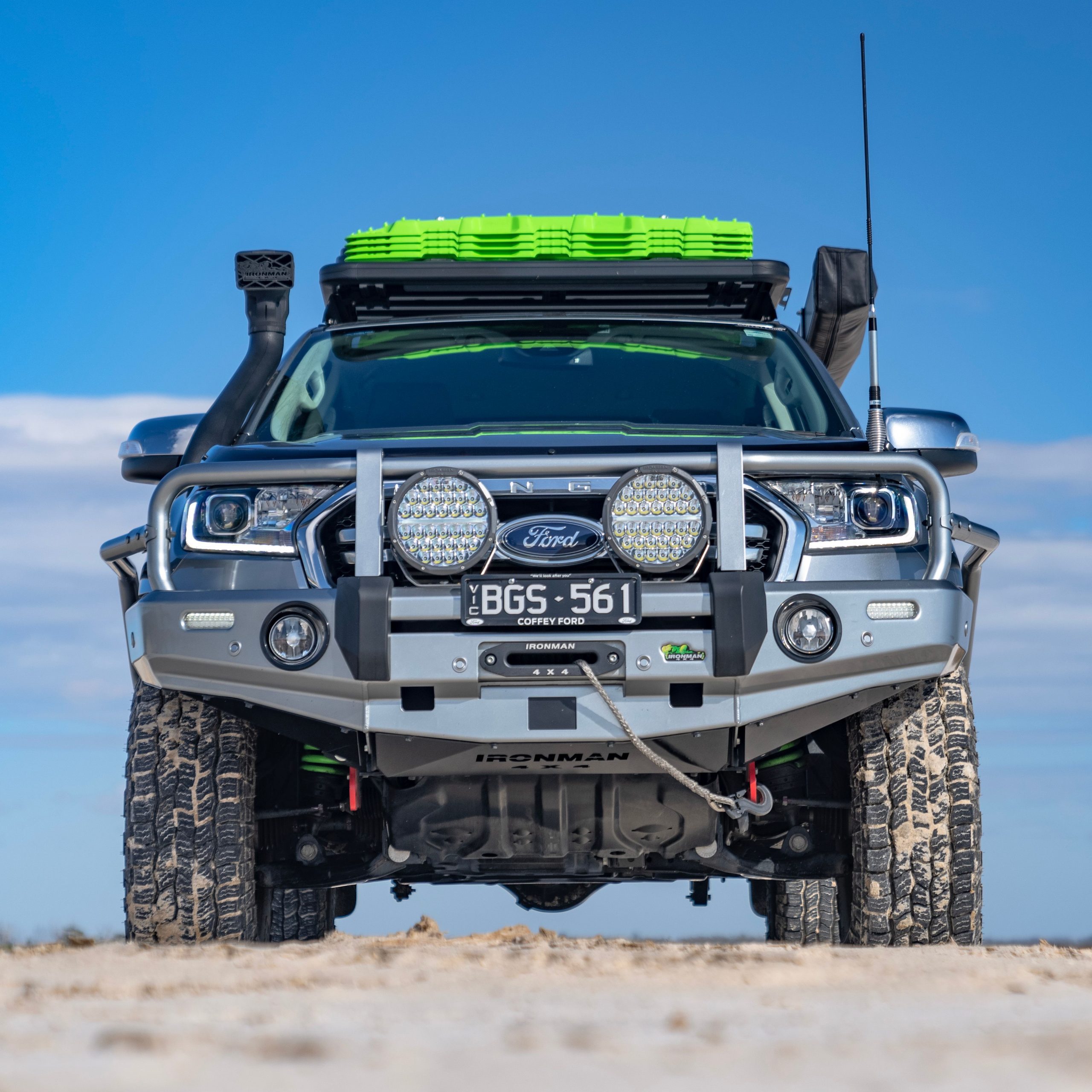 2aqERPdA-1-scaled RANGER 2019-2022 DELUXE BULL BAR - Image 1