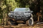 LC300 PREMIUM BULL BAR - Image 4