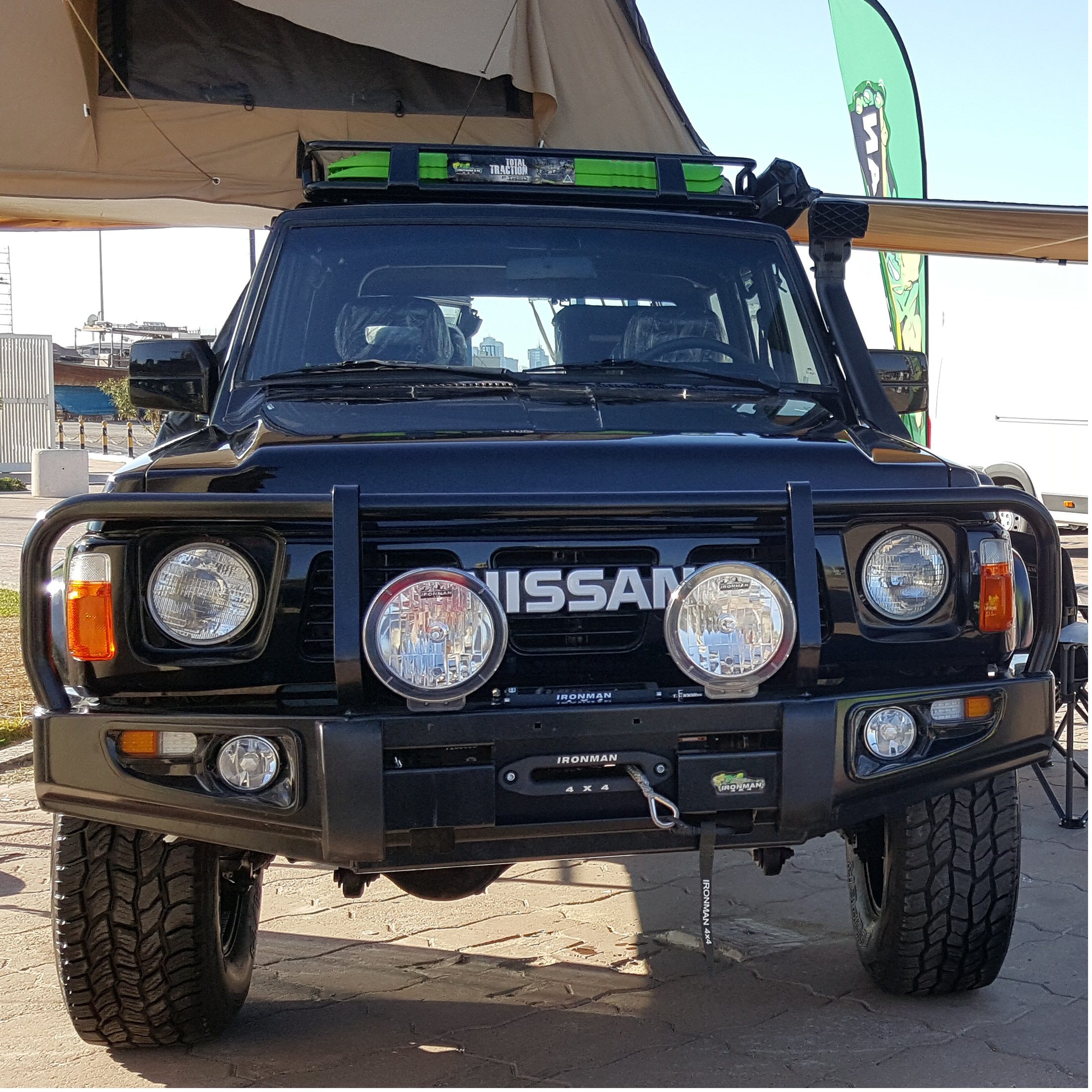 BBCD010.. PATROL Y60 GQ DELUXE BULL BAR - Image 1