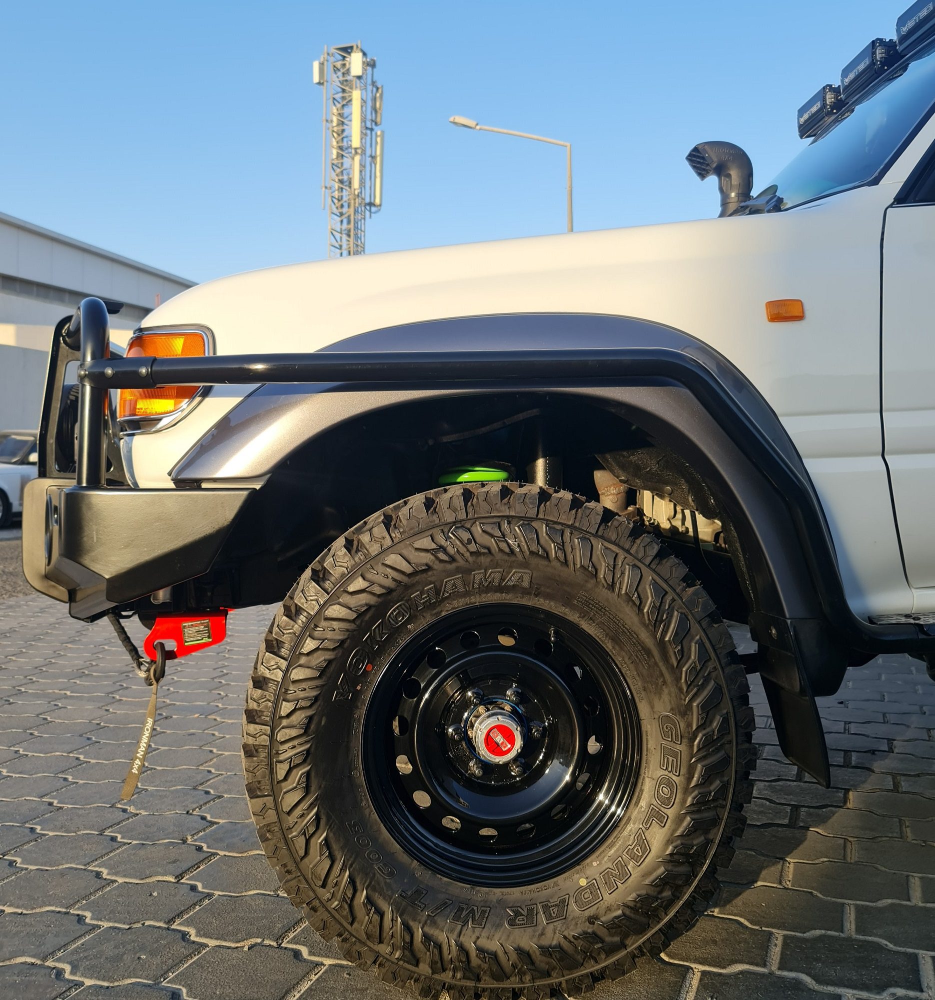 IRP005 LC80 RECOVERY POINT (PAIR) - Image 1