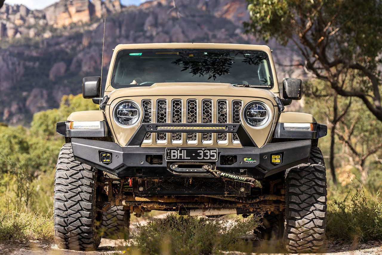 JL WRANGLER JL 2018+/ GLADIATOR JT Raid Full Length Bumper - Image 1