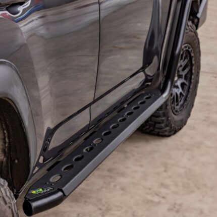 lc300 PREMIUM SIDE STEPS & RAILS