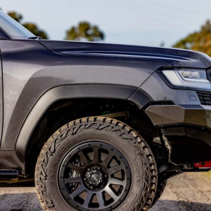 LC300 FENDER FLARE SET