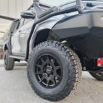 HILUX REVO 2015+ STEEL SIDE STEPS & RAILS - Image 3