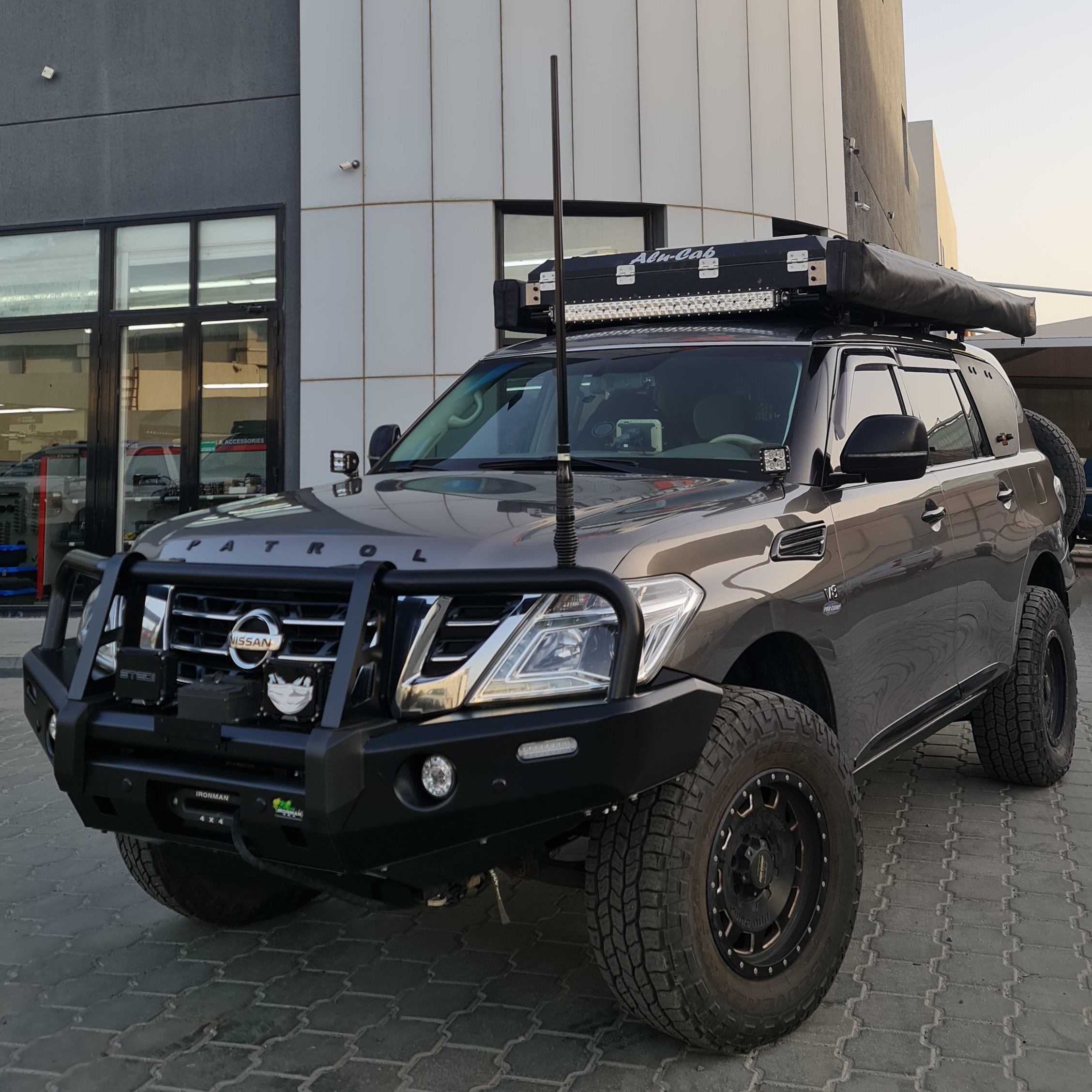 y62-bumper PATROL Y62 PREMIUM DELUXE BULL BAR - Image 1