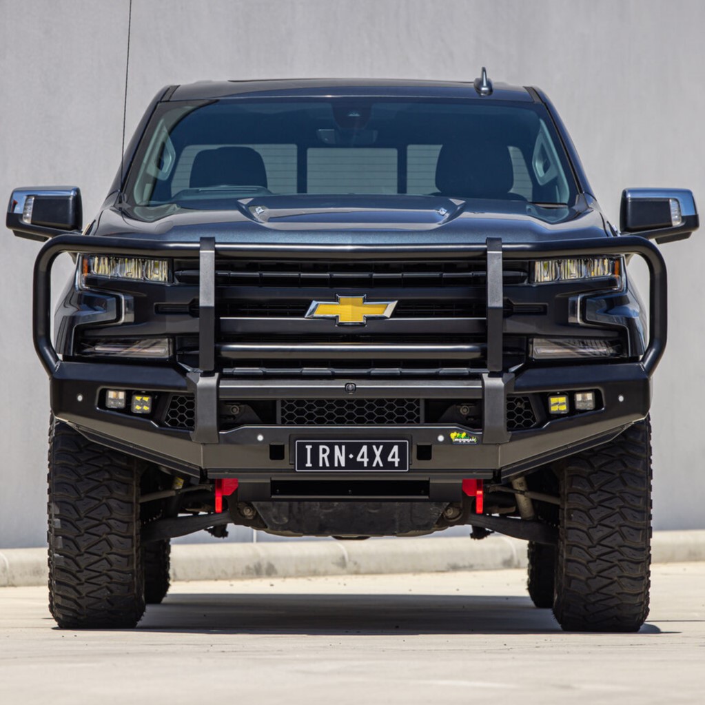 WebReady-Apex-Bull-Bar-to-suit-Chevrolet-Silverado-1.jpg SILVERADO 1500 2019+ PREMIUM TRIPLE HOOP FRONT BUMPER - Image 1