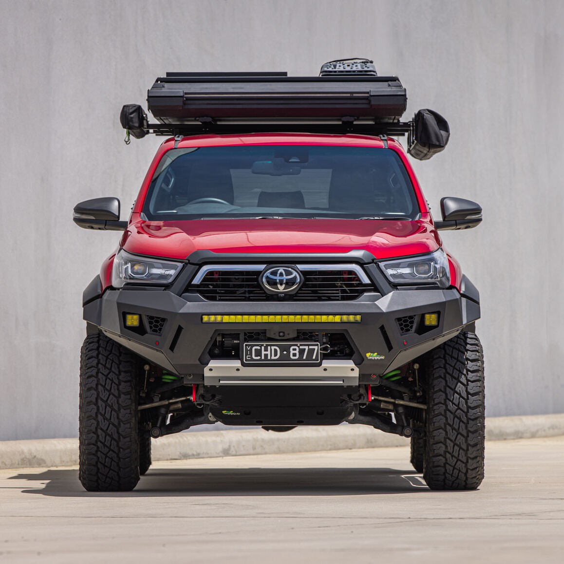 WebReady-Raid-Bar-to-suit-Toyota-Hilux-Rogue-1.jpg HILUX ROGUE 2023+ RAID BULL BAR - Image 1