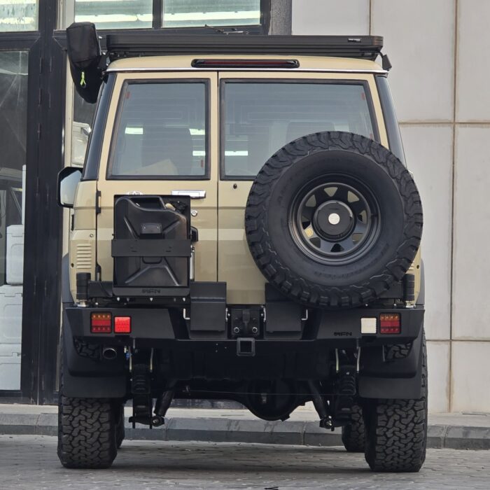 LC76 Rear bumper with Provision Towing hook – Uroffroad UAE