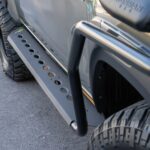 ISUZU D-MAX 2020+ SIDE STEPS & RAILS